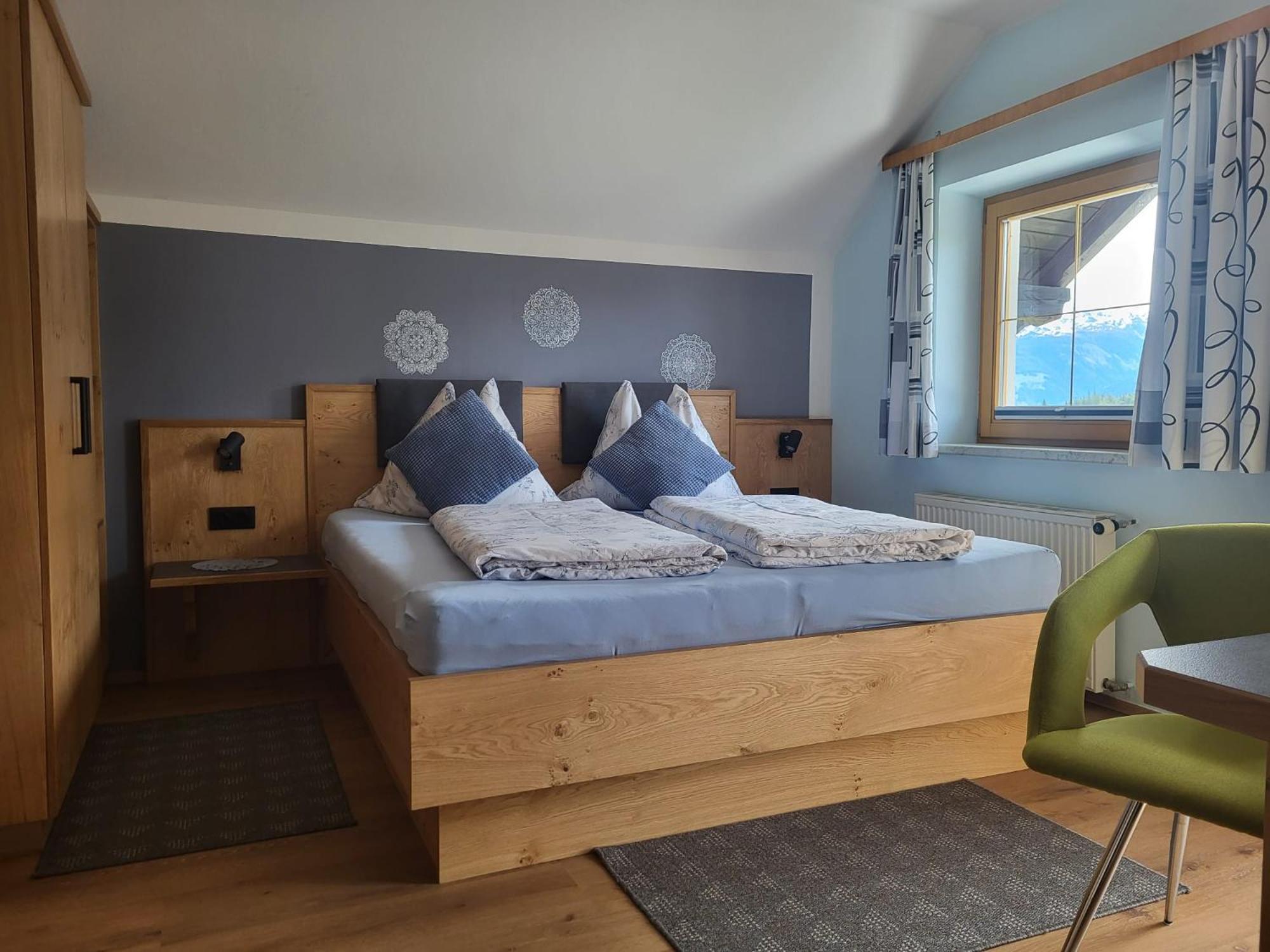 Haus Rupitsch Hotel Winklern  ภายนอก รูปภาพ